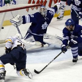Jonas Gustavsson, Jason Pominville