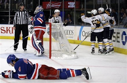 Michael Del Zotto, Henrik Lundqvist, Tyler Ennis