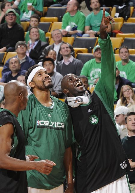 KG & SHEED enjoy Gino