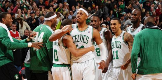 Pierce celebrates after clippers game winner