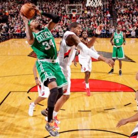 pierce sneaker 2