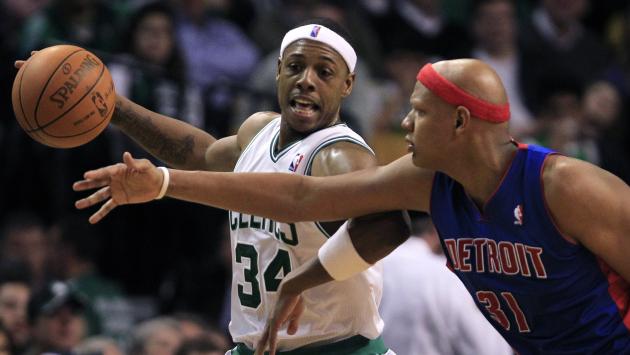 boston_celtics_detroit_pistons_paul_pierce_charlie_villanueva
