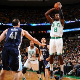 182408066_Grizzles_Celtics_BB_161