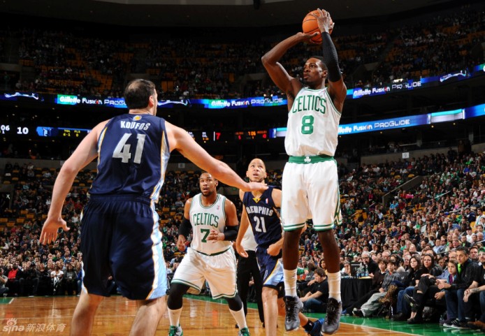 182408066_Grizzles_Celtics_BB_161