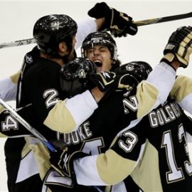 capt.18f715181ba543d0993d60de067b2a22.ducks__penguins_hockey_pagp101