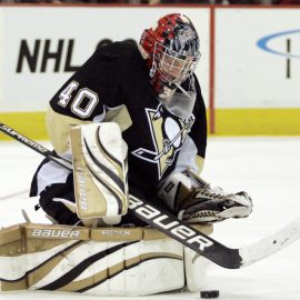 e19b1a20b857f338eba9885f45d4c116-getty-90736655ja018_columbus_penguins