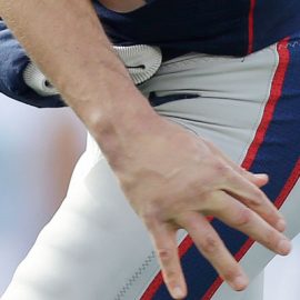 tom brady hand