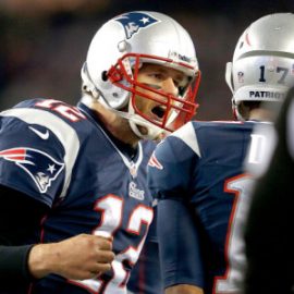tom brady leading huddle