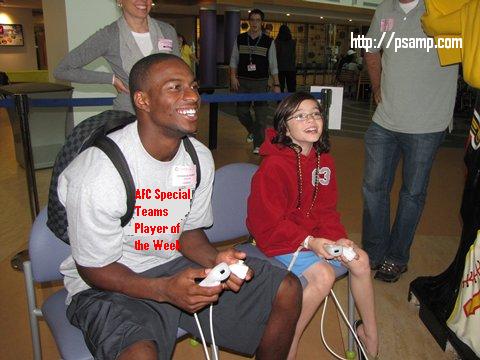 2010_rookie_club_childrens_hospital_visit_emmanuel_sanders--nfl_medium_540_360