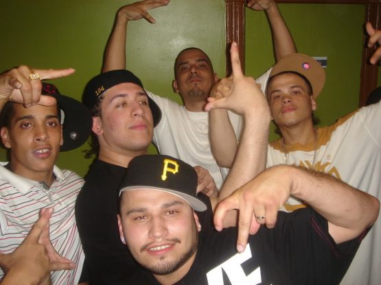 latinkingsgangsymbolspirateshat