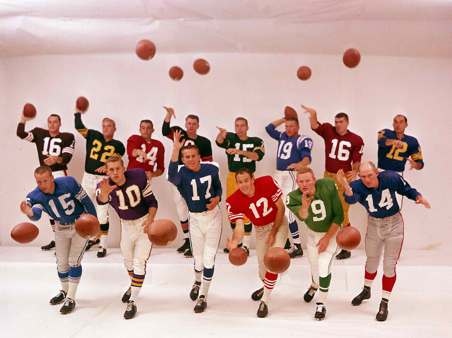 nflqbslifemagazinedeadspin