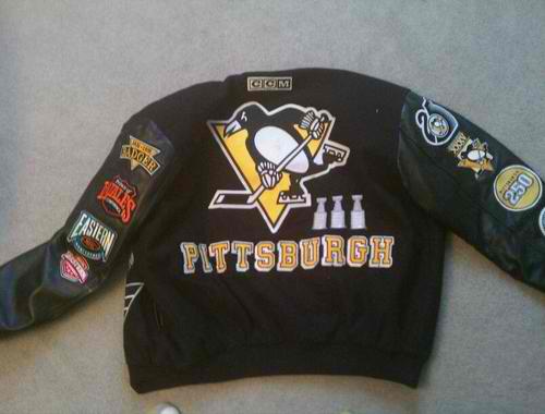 penguinspatchjacketsteveback