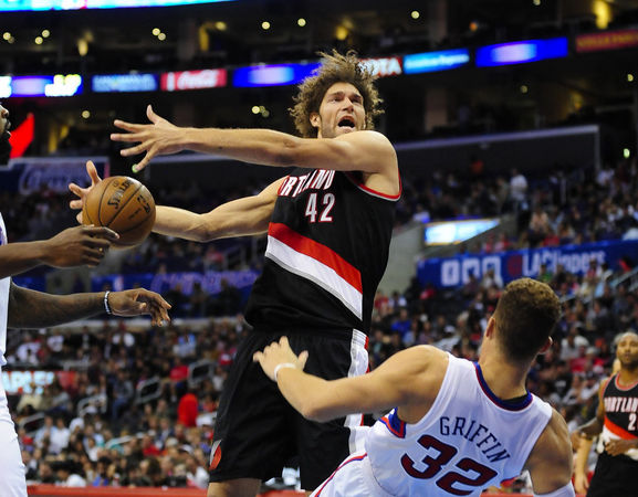 RobinLopez