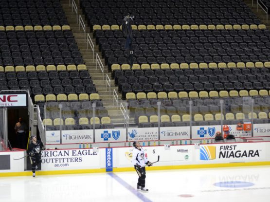 simondespresclothesprank3