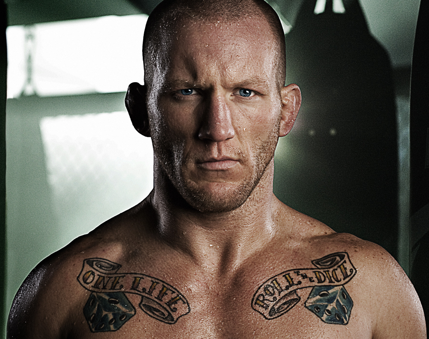 Gray-Maynard-UFC-125