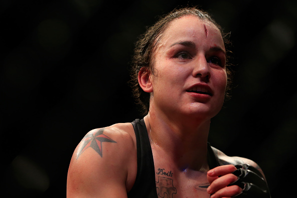 UFC 181 - Pennington v Evans-Smith