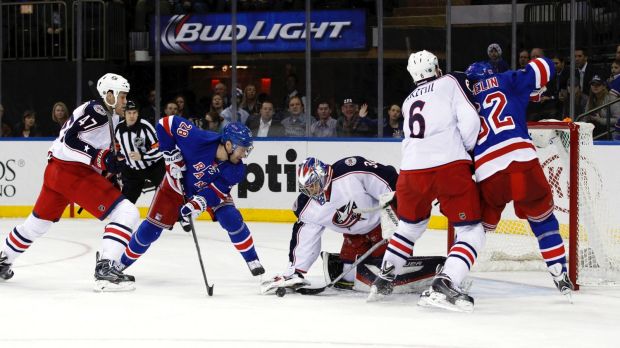 PI-NHL-BLUEJACKETS-RANGERS-MCKENNA-131213.vadapt.620.high.0
