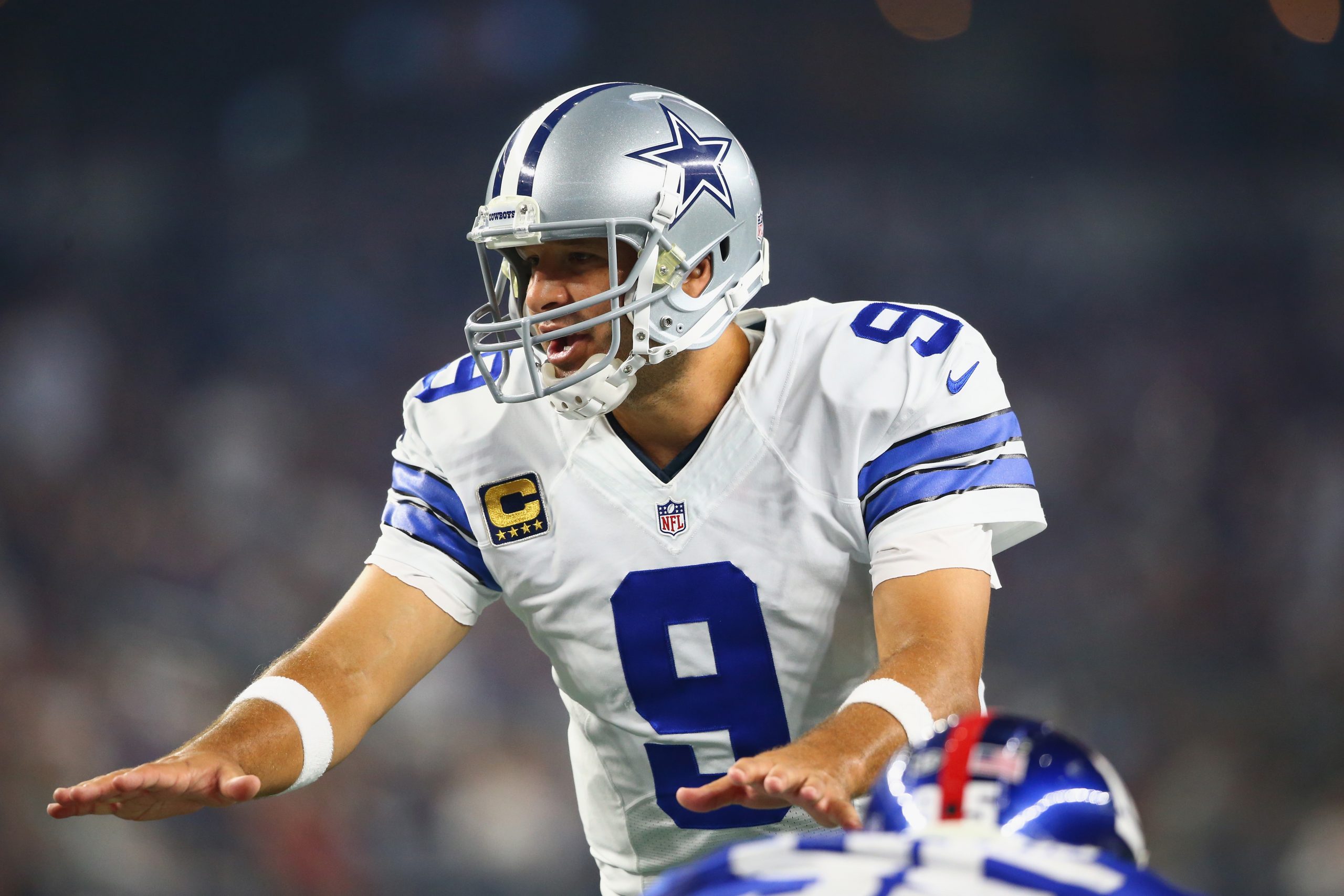 at AT&T Stadium on September 13, 2015 in
      Arlington, Texas.