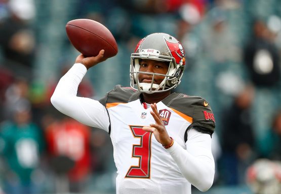 Tampa Bay Buccaneers v Philadelphia Eagles
