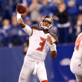 temp151129_Bucs_Colts_WEB_0006--nfl_mezz_1280_1024