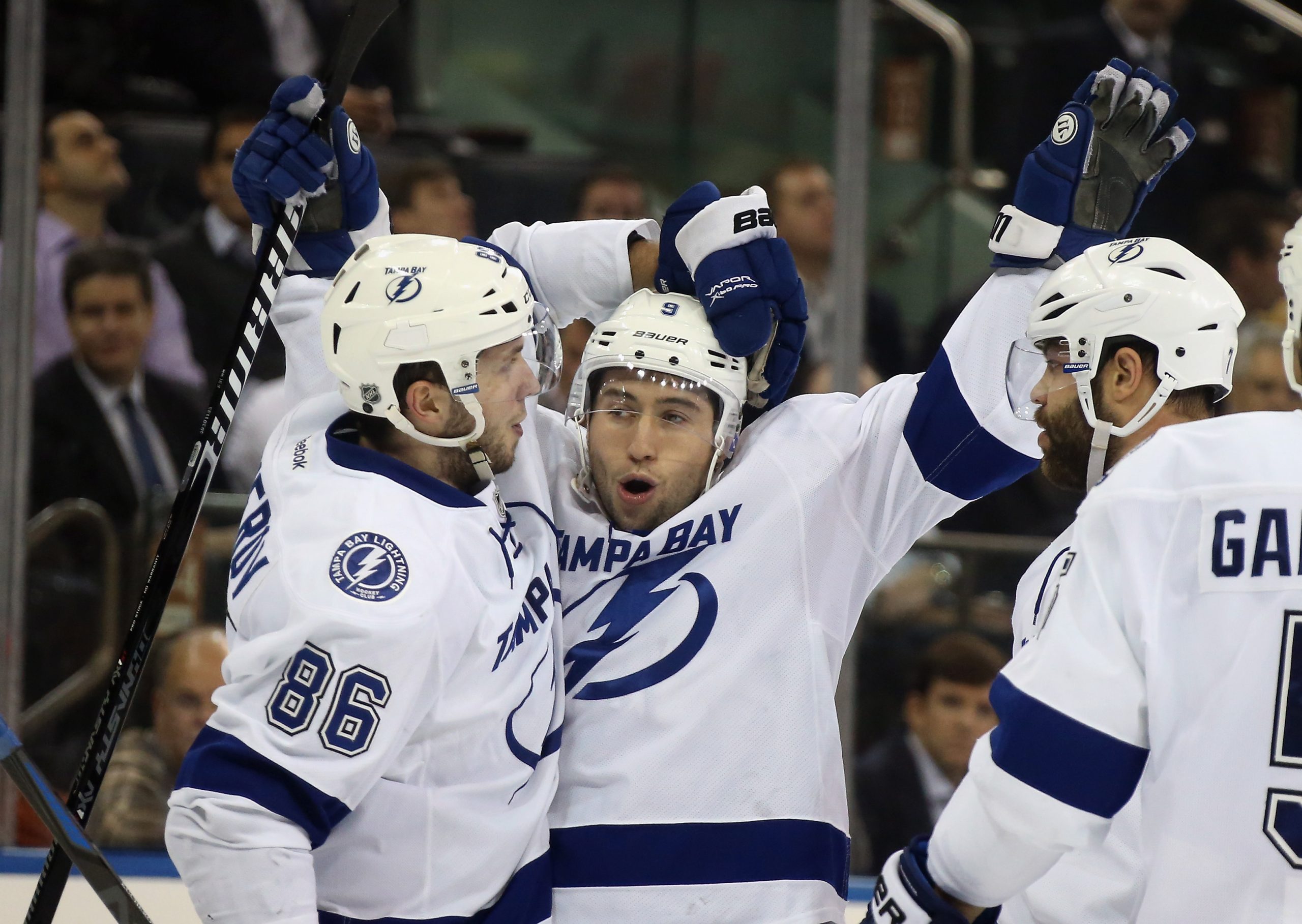 TJohnsonNKucherov