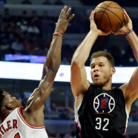 la-sp-clippers-bulls-griffin-wre0032853065-20151210
