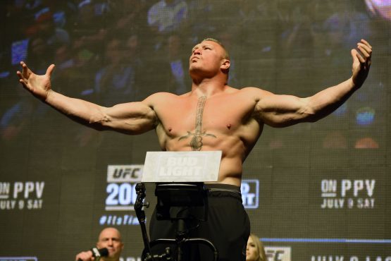 Brock lesnar UFC 200