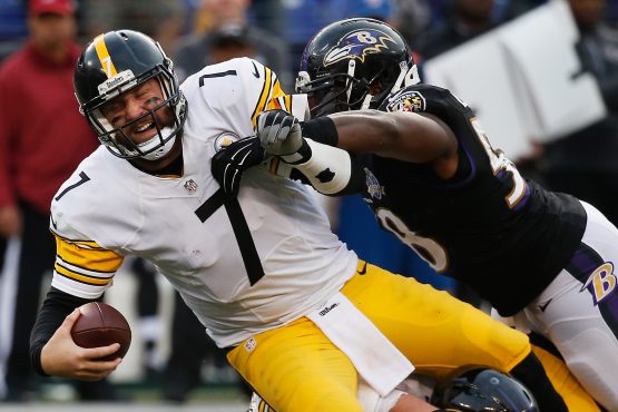 Pittsburgh Steelers v Baltimore Ravens