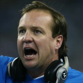 Head coach Marty Mornhinweg