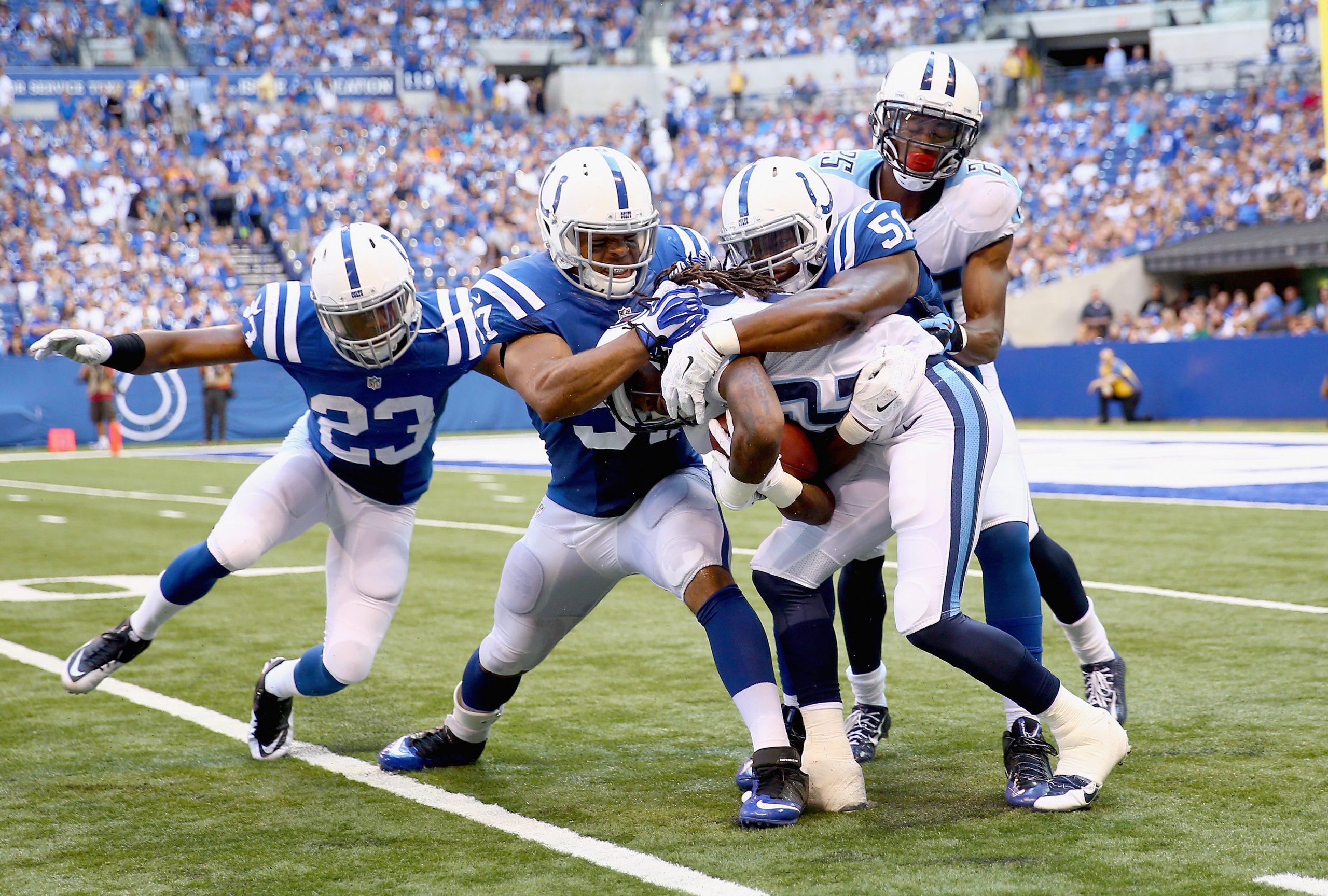 Tennessee Titans v Indianapolis Colts