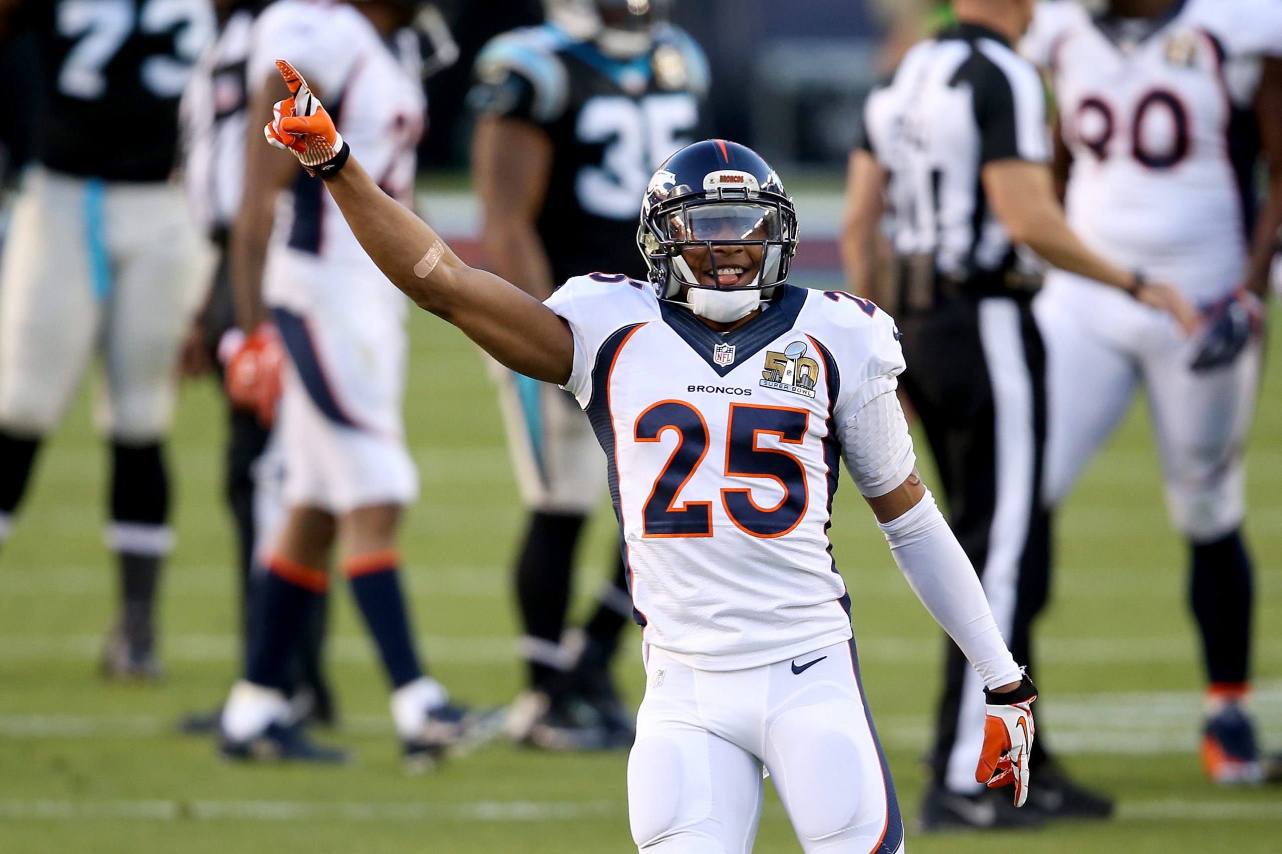 Super Bowl 50 - Carolina Panthers v Denver Broncos