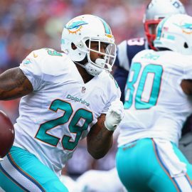 Miami Dolphins v New England Patriots