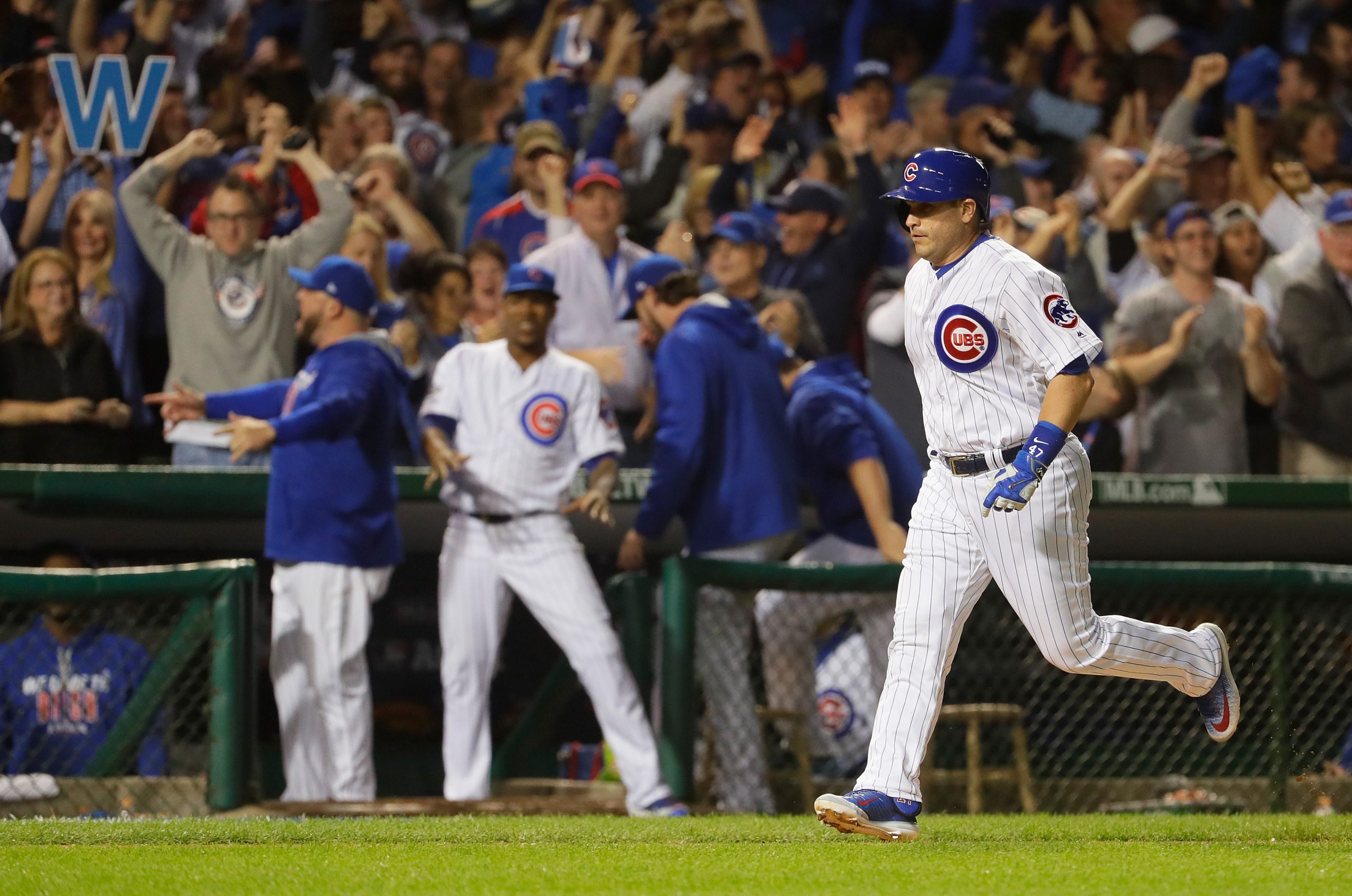 NLCS - Los Angeles Dodgers v Chicago Cubs - Game One