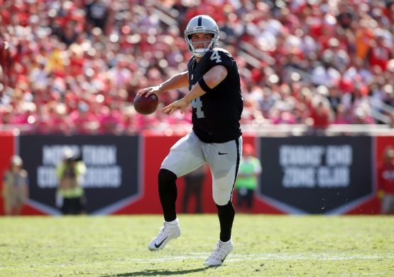 derek carr contract extension