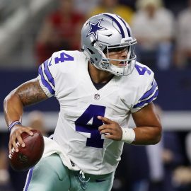 Philadelphia Eagles v Dallas Cowboys