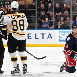 Boston Bruins v New York Rangers