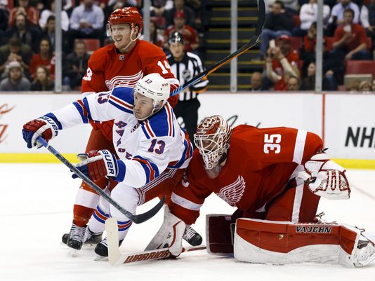 635611124380291466-usp-nhl-new-york-rangers-at-detroit-red-wings