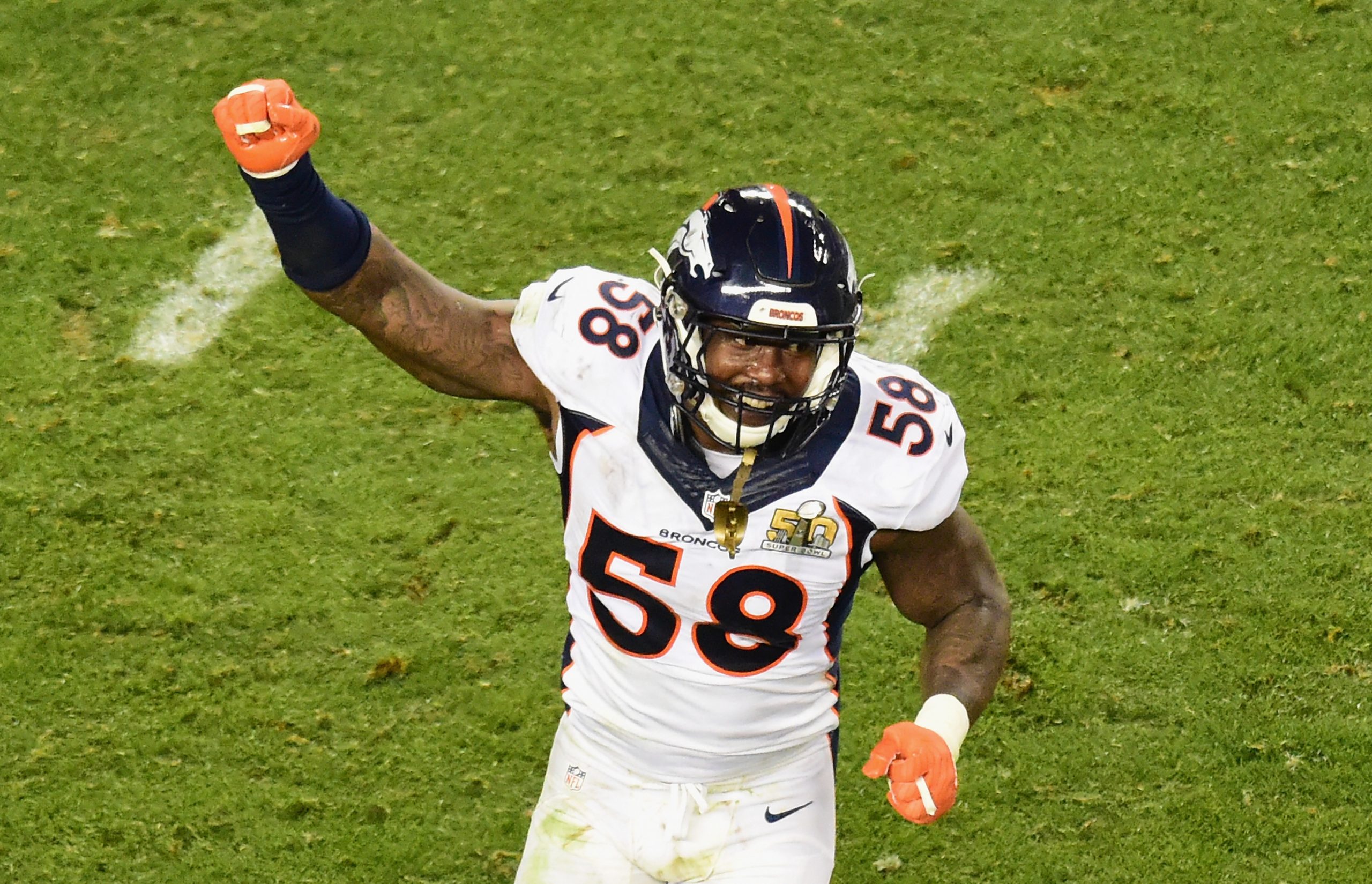 Super Bowl 50 - Carolina Panthers v Denver Broncos