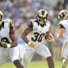 Carolina Panthers v Los Angeles Rams