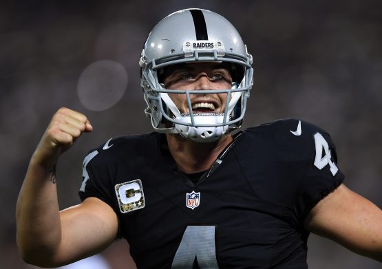 Comparing Derek Carr to Aaron Rodgers