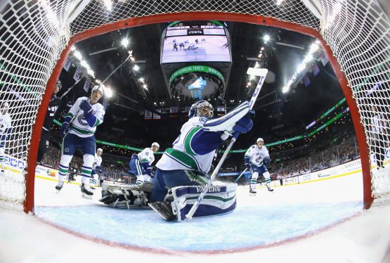 Vancouver Canucks v New York Islanders