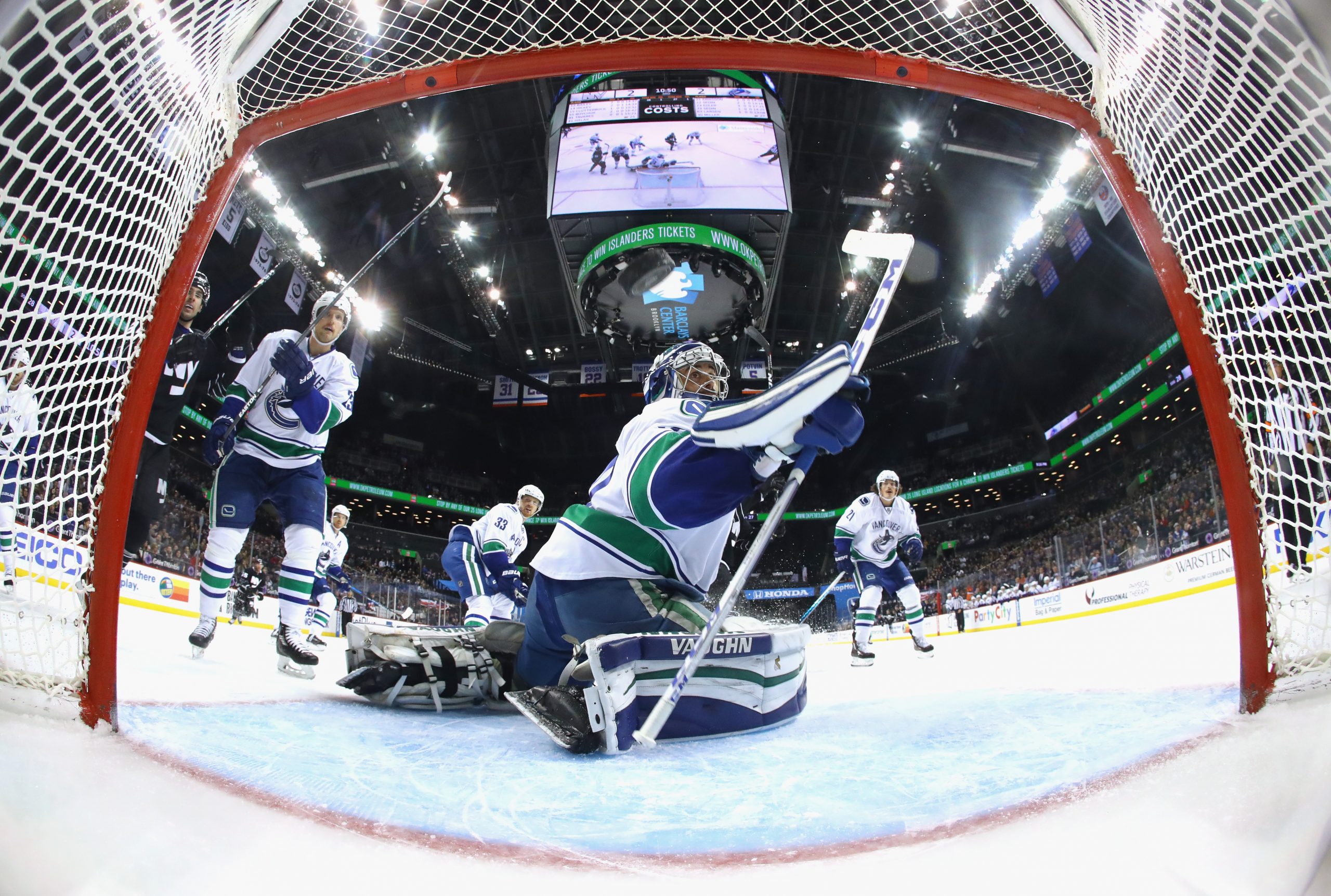 Vancouver Canucks v New York Islanders