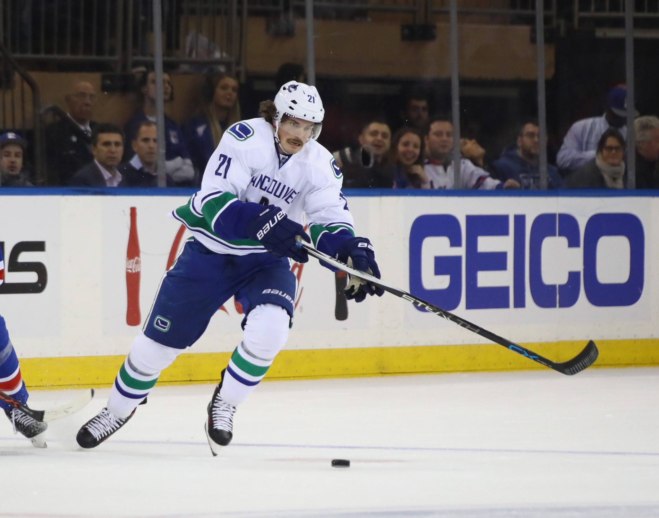 Vancouver Canucks v New York Rangers