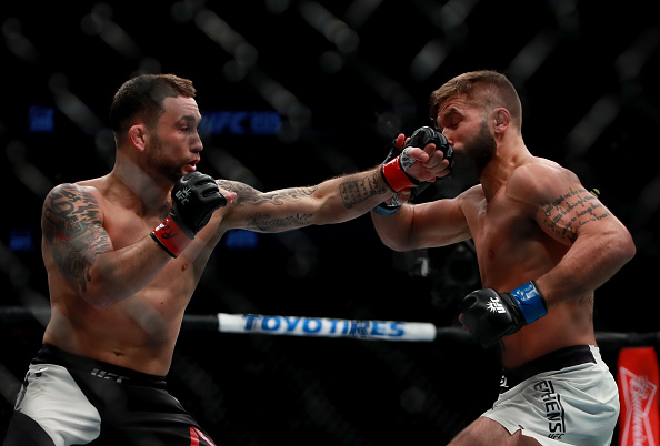 UFC 205: Edgar v Stephens