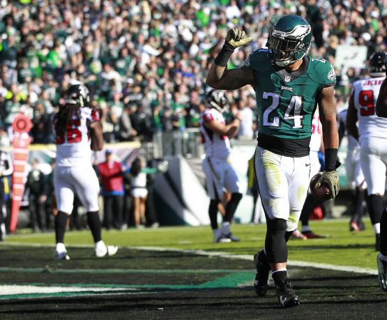 Atlanta Falcons v Philadelphia Eagles