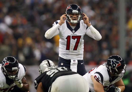 Houston Texans v Oakland Raiders