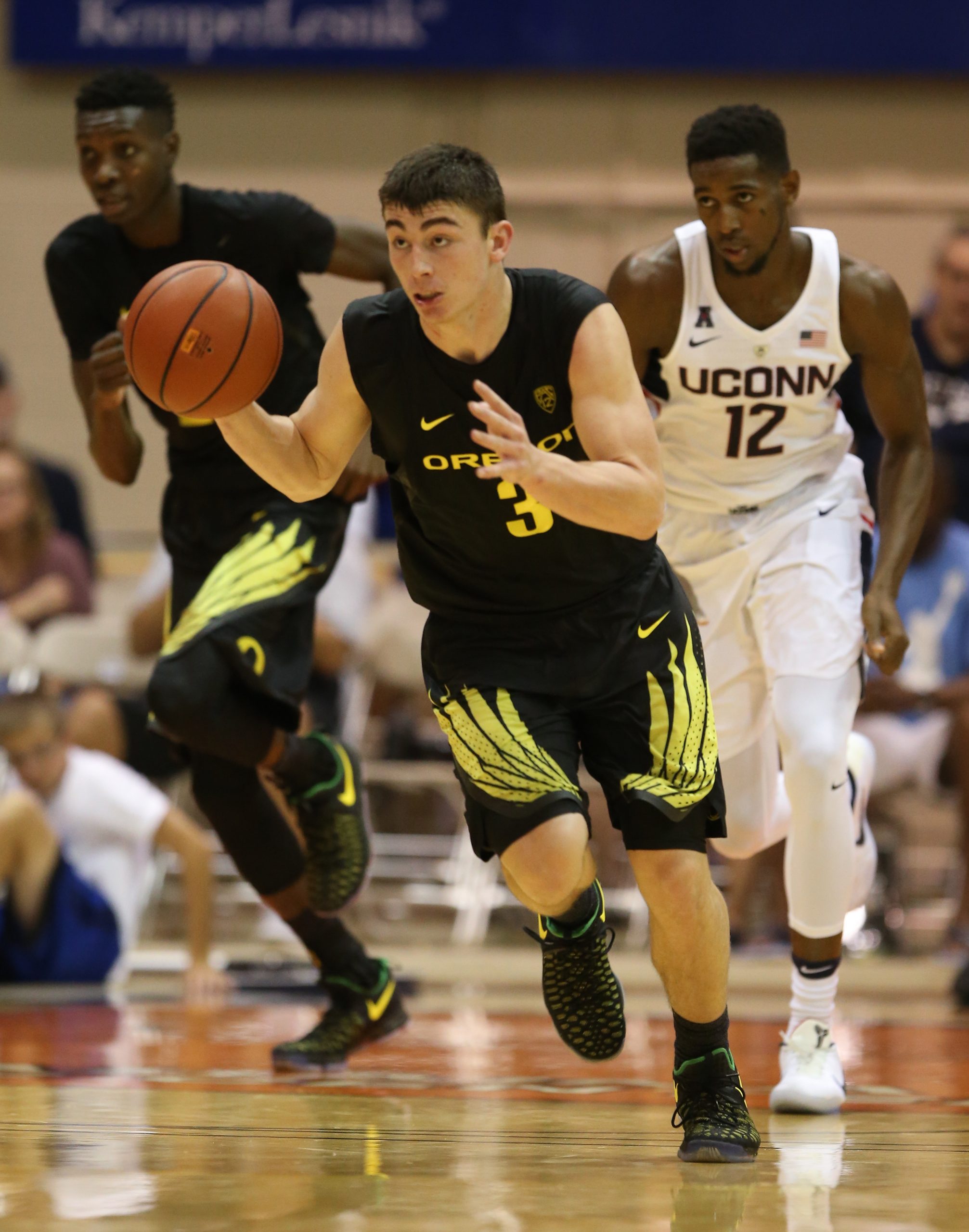 Maui Invitational - Oregon v UConn
