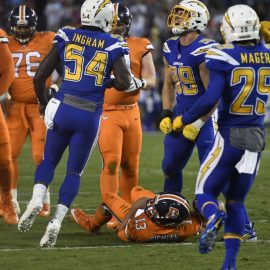 Denver Bronocs vs San Diego Cahrgers