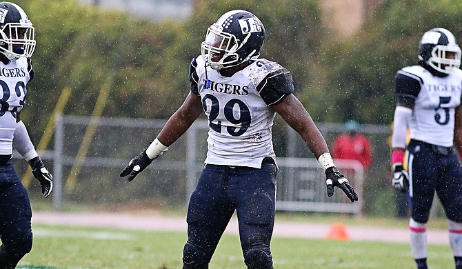 javancy_jones_action_at_miss-_valley_2015_-_photo_courtesy_jsu_univ-_comminications_web_t670