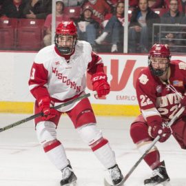 11-21-15-mhockey-vs-du-32-74863-860x470